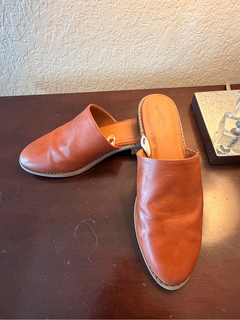 Universal Thread Tan Leather Slip-On Mules